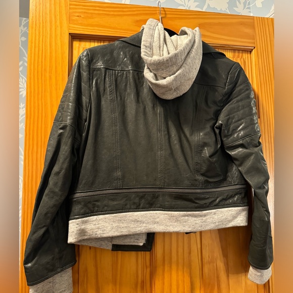 AO LA (Alice + Olivia) 100% Leather Jacket - Picture 4 of 7